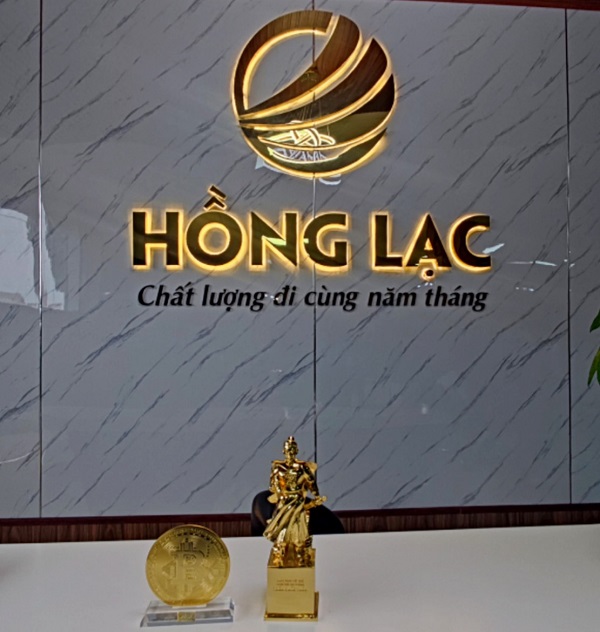 but-do-lam-bang-hieu-van-phong-cong-ty-chu-van-an-phuong-12-quan-binh-thanh-011